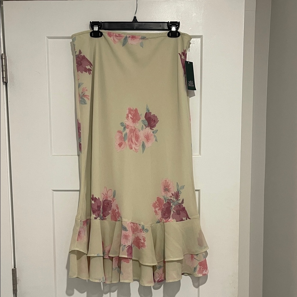 Wild Fable Floral A-Line Skirt - Cream and Pink